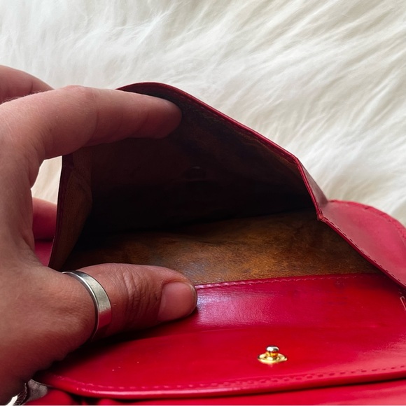 Vintage Gucci Red Leather Dome Lilypad Wallet Small Clutch Rare - Picture 14 of 16